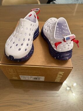 Kane Footwear - Kids Revive Stars & Stripes Edition